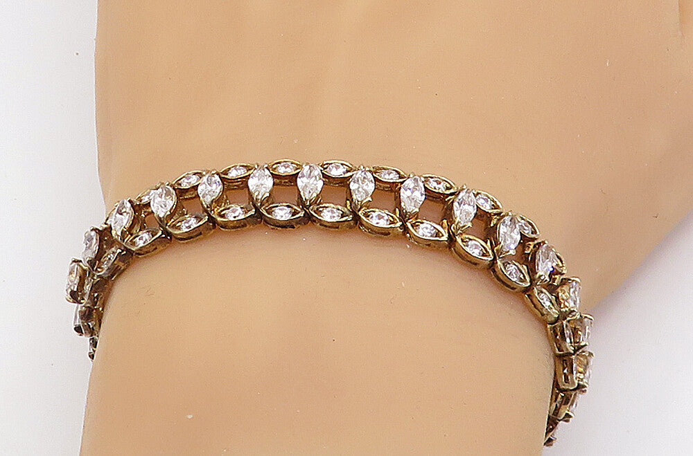 925 Sterling Silver Sparkling Marquise Cubic Zirconia Chain Bracelet BT3178