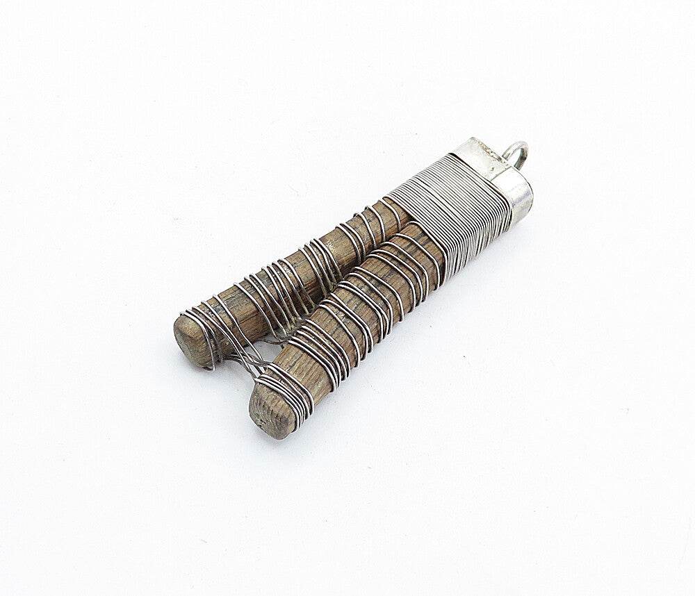 925 Sterling Silver  Vintage Modernist Wire Wrapped Wooden Pendant  PT4395