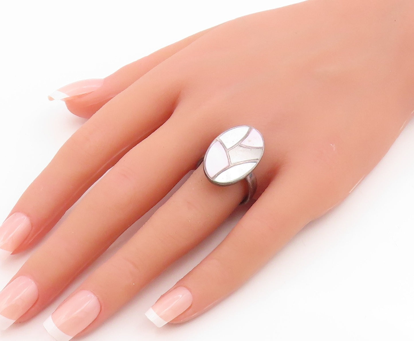 925 Sterling Silver Vintage Ring Mother Of Pearl Inlay Band  Sz 8.5  RG35647
