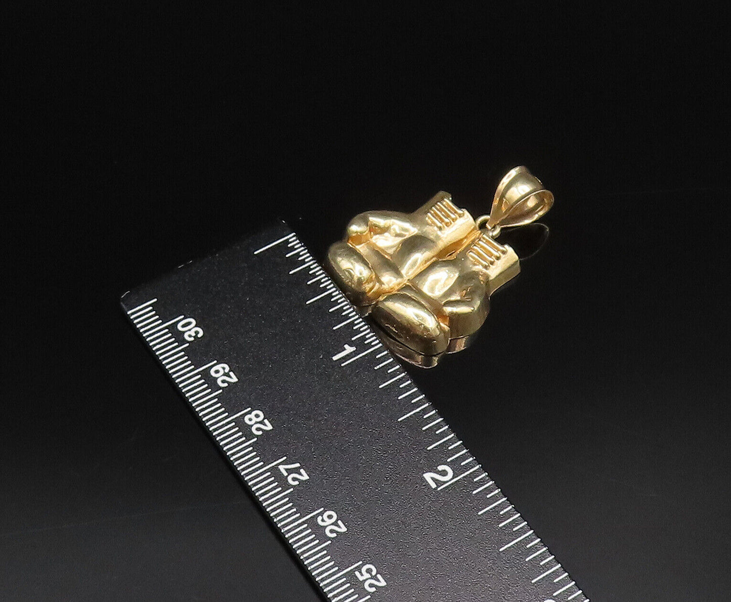 10K GOLD  Vintage Carved Pair Of Boxing Gloves Pendant  GP566