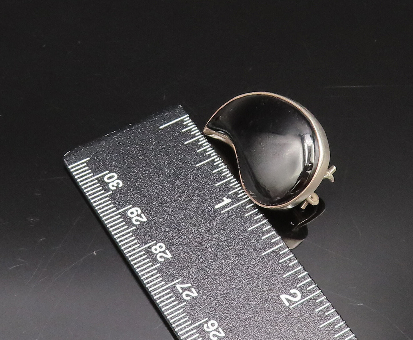 CERRO BLANCO 925 Silver  Vintage Teardrop Shaped Black Onyx Earrings  EG12246