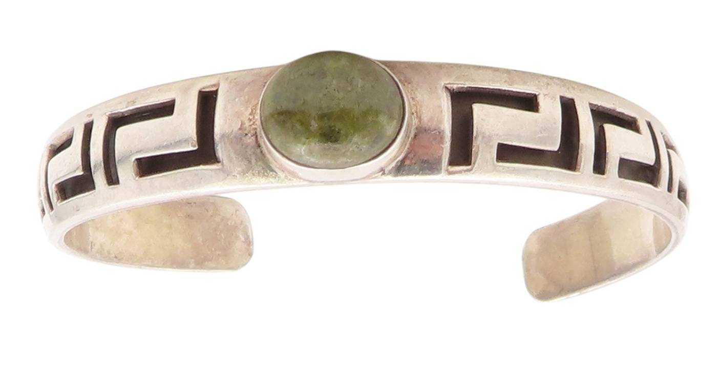 925 Sterling Silver Vintage Bracelet Oval Turquoise Carved Maze Cuff  BT11302