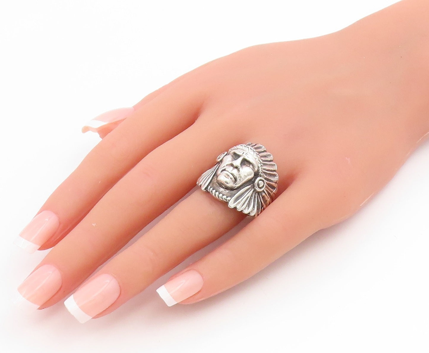 925 Sterling Silver Vintage Ring Carved Tribal Chief Headdress  Sz 8  RG34949