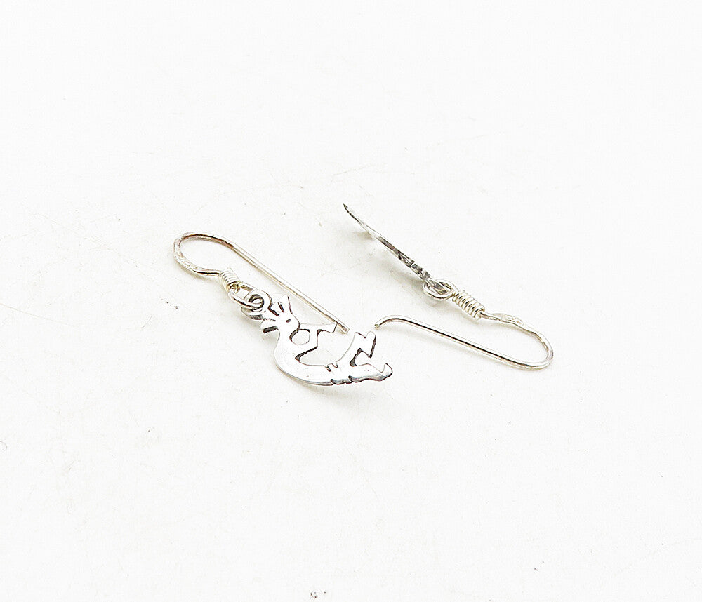 925 Sterling Silver  Vintage Shiny Petite Kokopelli Dancer Earrings  EG4886