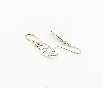 925 Sterling Silver  Vintage Shiny Petite Kokopelli Dancer Earrings  EG4886