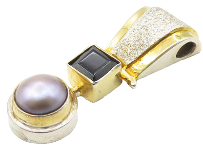 925 Sterling Silver  Blue Pearl & Black Onyx 2 Tone Hinge Drop Pendant  PT8090