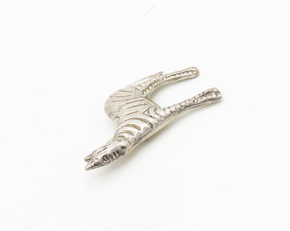 DESIGNER 925 Silver  Vintage Hollow Zebra Animal Motif Brooch Pin  BP7149