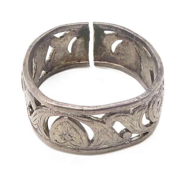 925 Sterling Silver  Vintage Dark Tone XO Hug & Kiss Band Ring Sz 6  RG10221