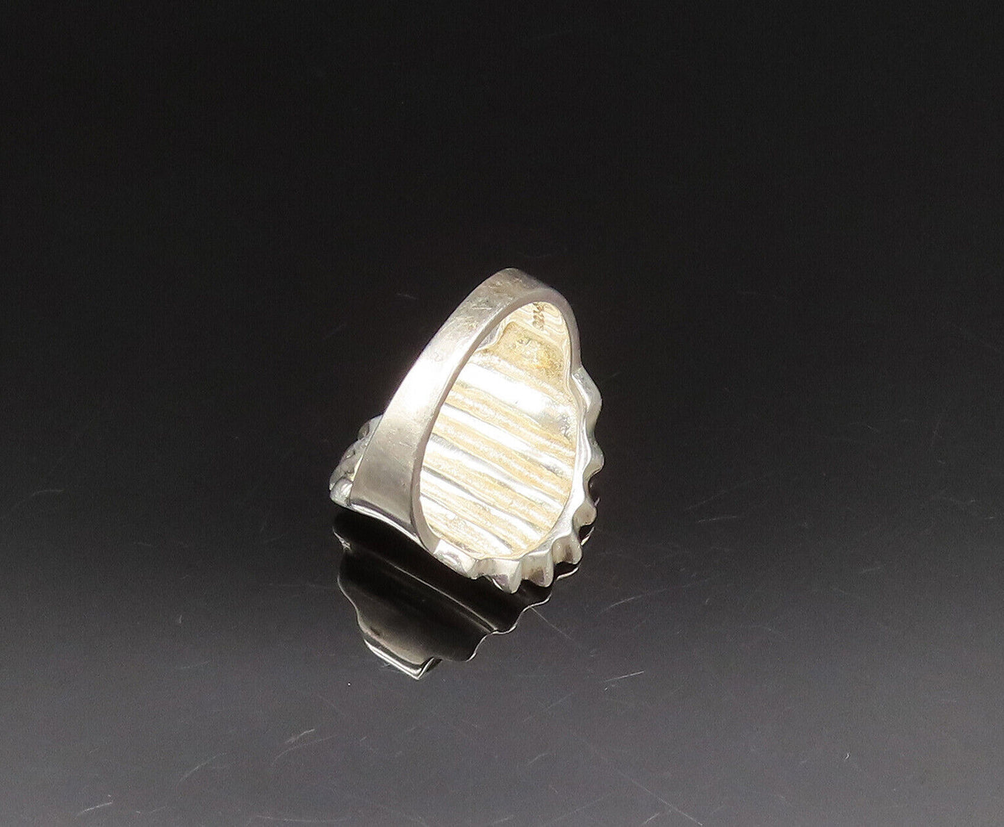 925 Sterling Silver  Vintage Concave Graduated Fluted Ring Sz 7.5  RG25618