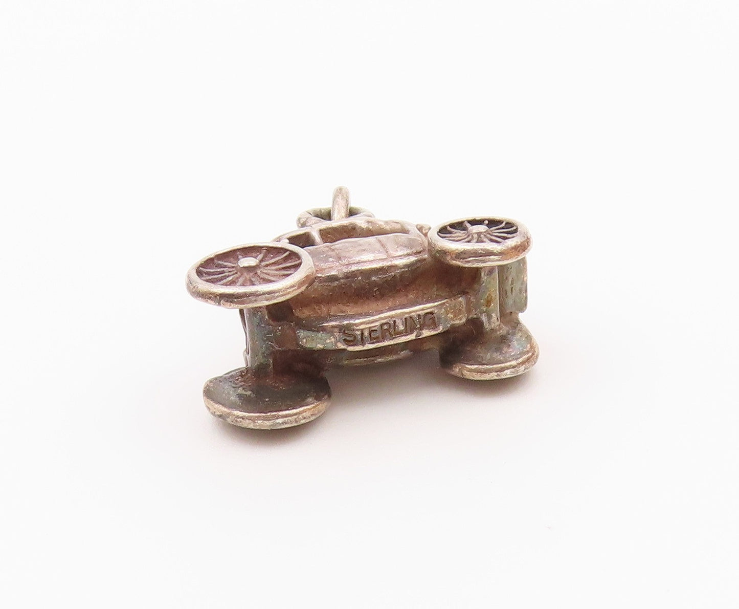 925 Sterling Silver  Vintage Petite Old Fashioned Car Pendant  PT18528