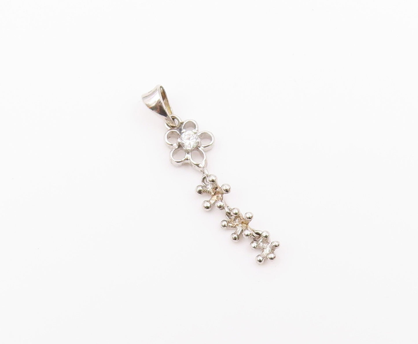 925 Sterling Silver  White Cubic Zirconia Floral Pebbled Drop Pendant  PT1517