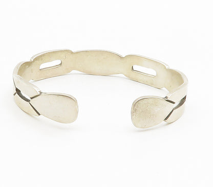 925 Sterling Silver  Vintage Shiny Smooth Cutout Detail Cuff Bracelet  BT5859