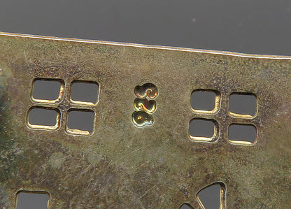 925 Sterling Silver  Vintage Dark Tone House Etched Detail Brooch Pin  BP7781