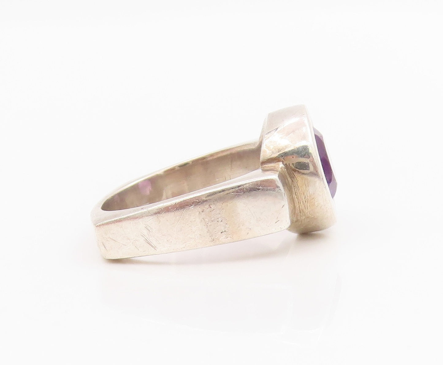 925 Sterling Silver Vintage Ring Bezel Set Amethyst Solitaire Band Sz 8 RG34191