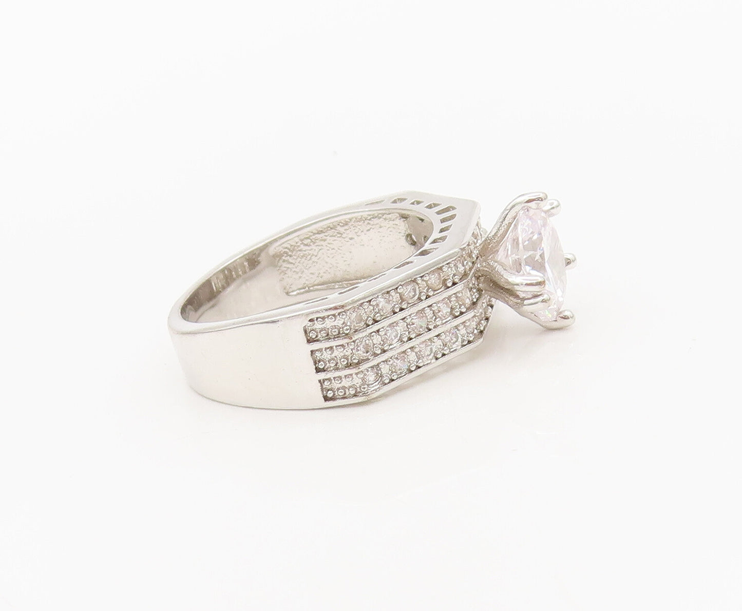 925 Sterling Silver  Vintage 3 Band & Main Stone CZ Wedding Ring Sz 8  RG27164