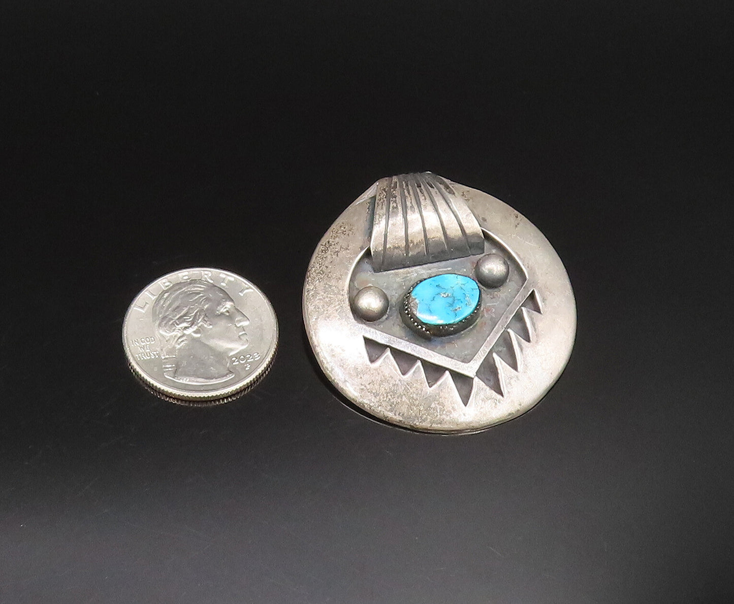 JH NAVAJO 925 Silver  Vintage Carved Paw Motif Turquoise Brooch Pin  BP9818