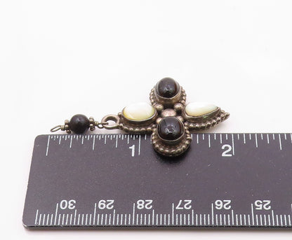 925 Sterling Silver  Vintage Mother Of Pearl & Black Onyx Pendant  PT15690