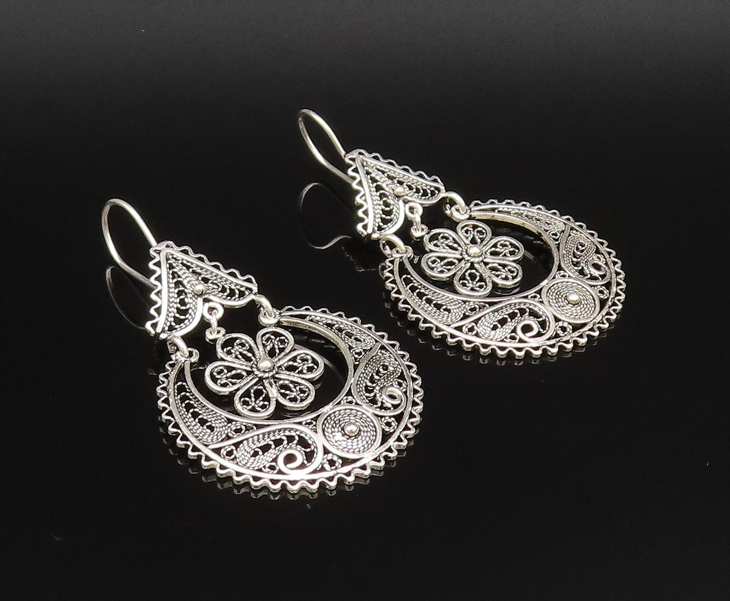925 Silver  Vintage Wavy Edge Rope Twist Spirals Floral Earrings  EG12056