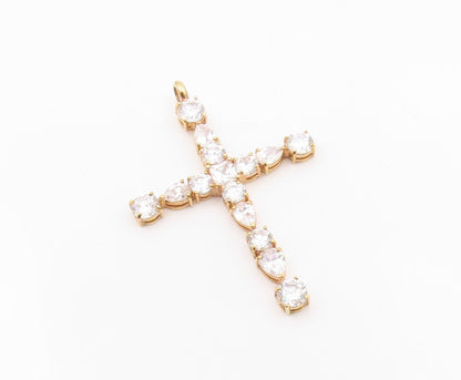 925 Sterling Silver  Vintage Cubic Zirconia Religious Cross Pendant  PT17575