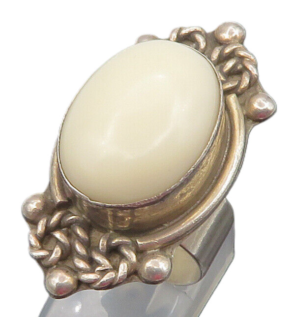 925 Sterling Silver  Vintage White Jasper Twist Cocktail Ring Sz 8.5  RG12111
