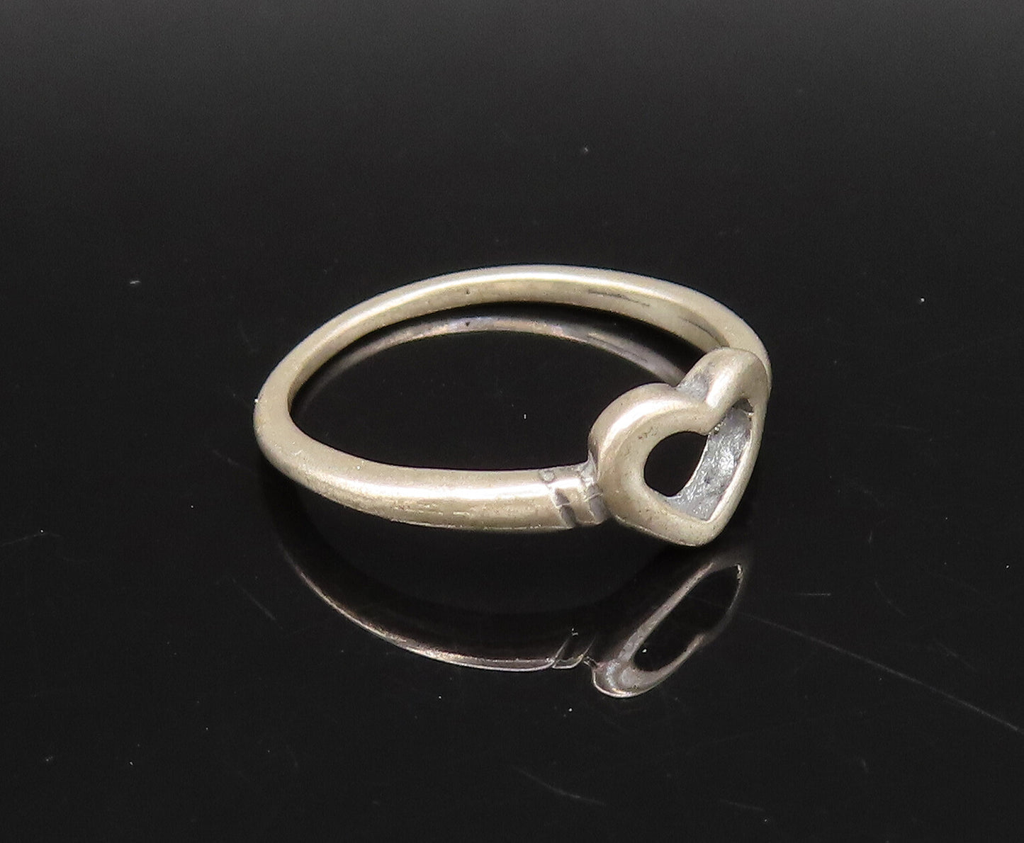 925 Silver  Vintage Minimalist Dainty Open Love Heart Ring Sz 6.25  RG26074