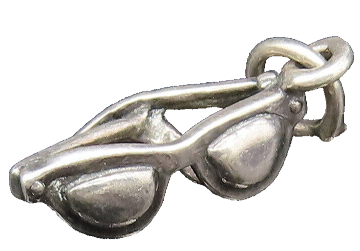 925 Sterling Silver  Vintage Summer Sunglasses Charm Pendant  PT21414