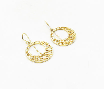 925 Sterling Silver  Shiny Gold Plated Cutout Pattern Dangle Earrings  EG4772