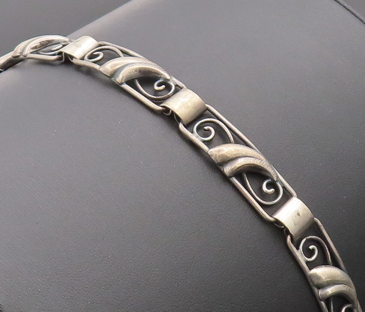 925 Sterling Silver Vintage Bracelet DENMARK Solid Swirly Carved Framed  BT10292