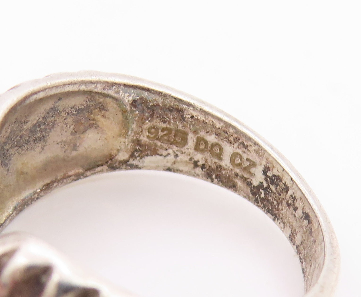 925 Sterling Silver Vintage Ring Classic White Topaz Ribbed Band  Sz 6  RG35725