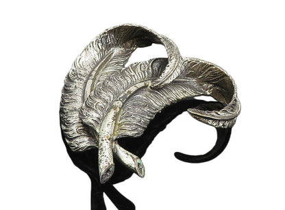DANECRAFT 925 Silver  Vintage Etched Detail Feathers Motif Brooch Pin  BP3196