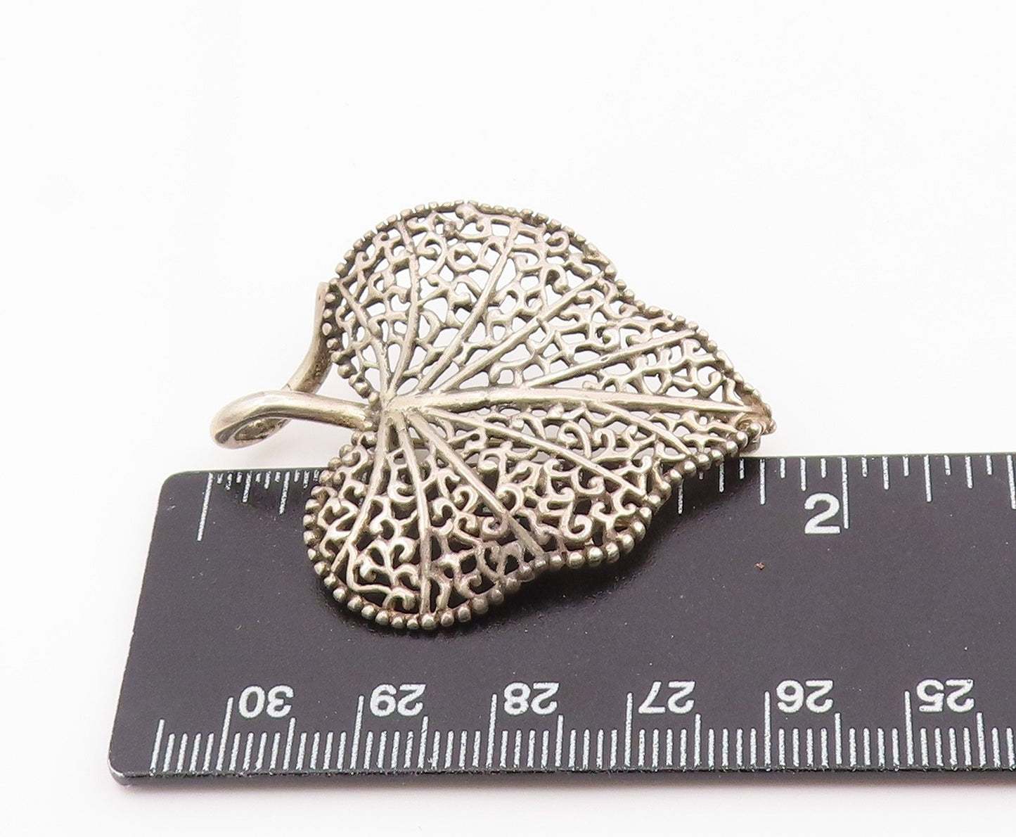 925 Sterling Silver Vintage Brooch Pin Elegant Intricate Openwork Leaf  BP12371