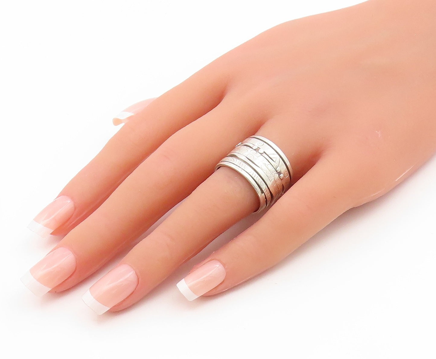 925 Sterling Silver Vintage Ring Etched Meditation Spinner Band  Sz 7.5  RG35109