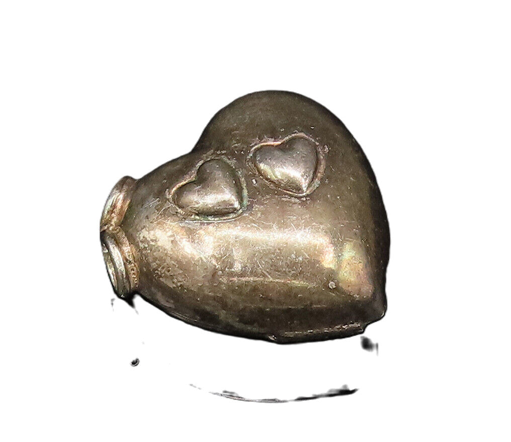 925 Sterling Silver  Vintage Carved Double Love Heart Side Pendant  PT21487