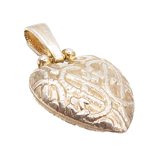 925 Sterling Silver  Vintage Shiny Hollow Pattern Love Heart  Pendant  PT6698