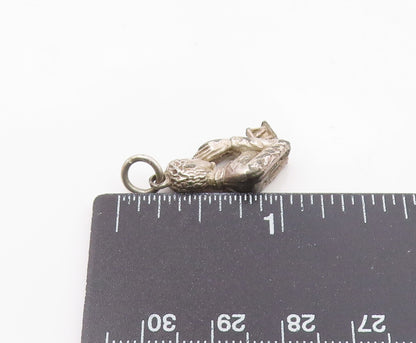 925 Sterling Silver  Vintage Petite Praying Man Drop Pendant  PT16520