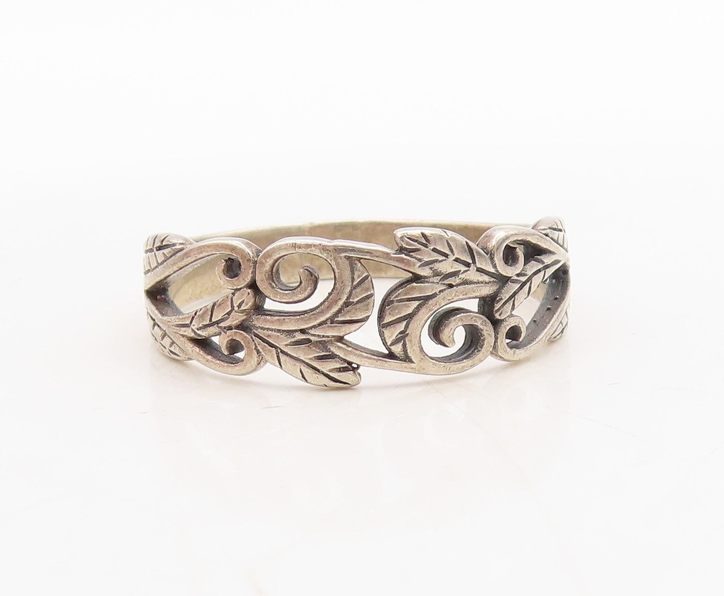 925 Sterling Silver Vintage Ring Swirly Floral Cutout Band  Sz 14.5  RG31699