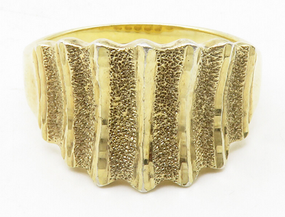 925 Sterling Silver  Vintage Shiny Sculpted Tapered Band Ring Sz 11  RG13010