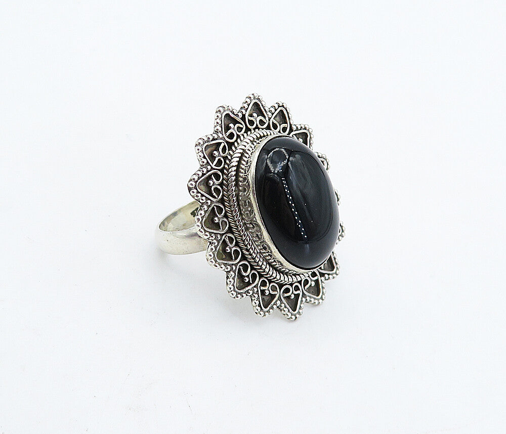 925 Sterling Silver  Vintage Cabochon Black Onyx Cocktail Ring Sz 7.5  RG4501