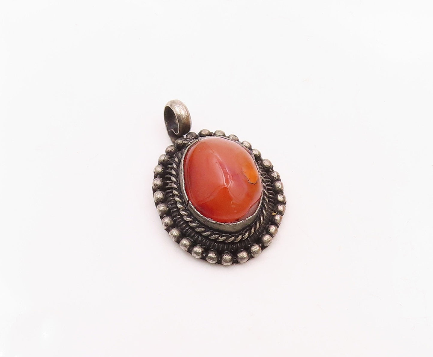 925 Silver  Vintage Beaded & Twisted Rope Border Carnelian Pendant  PT20992