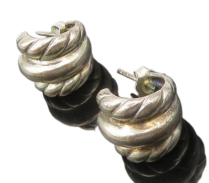 925 Sterling Silver  Vintage Petite Fluted Etched JHoop Earrings  EG7817