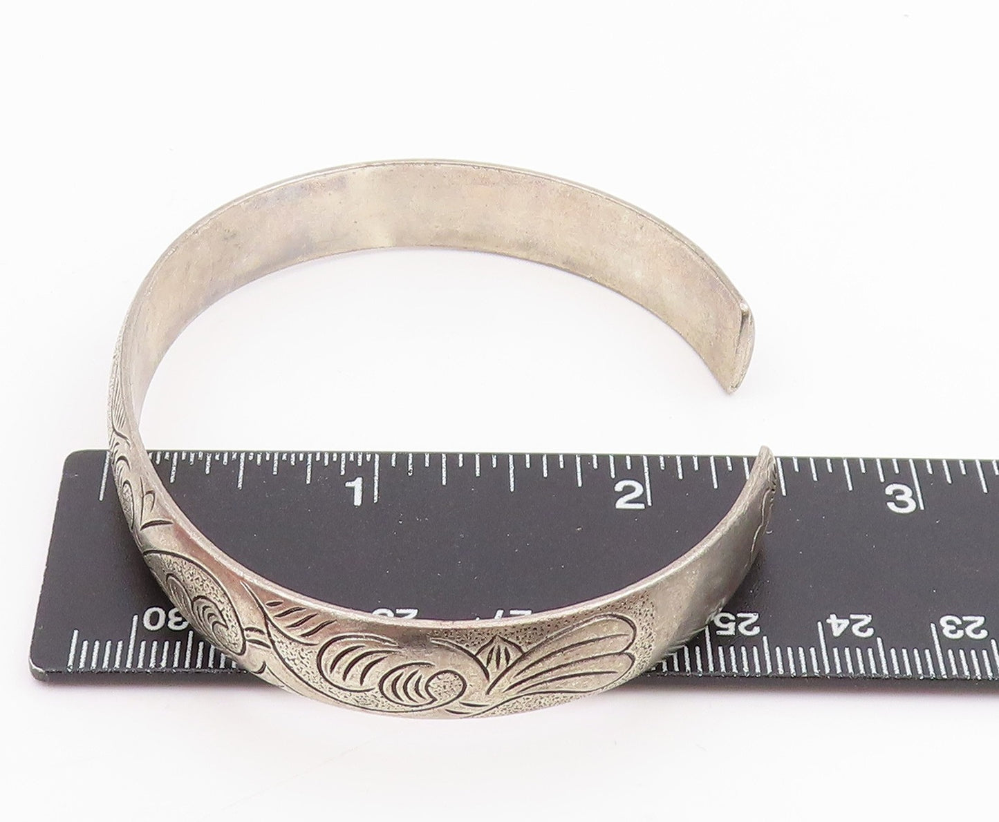 925 Sterling Silver Vintage Bracelet Chinese Export Engraved Floral Cuff BT11505