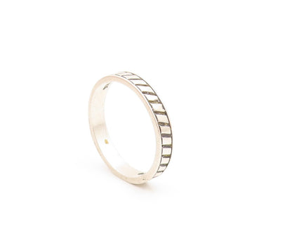 925 Sterling Silver Vintage Shiny Slanted Etched Band Ring  Sz 7  RG20392