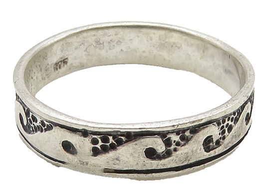 925 Sterling Silver  Vintage Oxidized Ocean Waves Band Ring Sz 7.5  RG10407