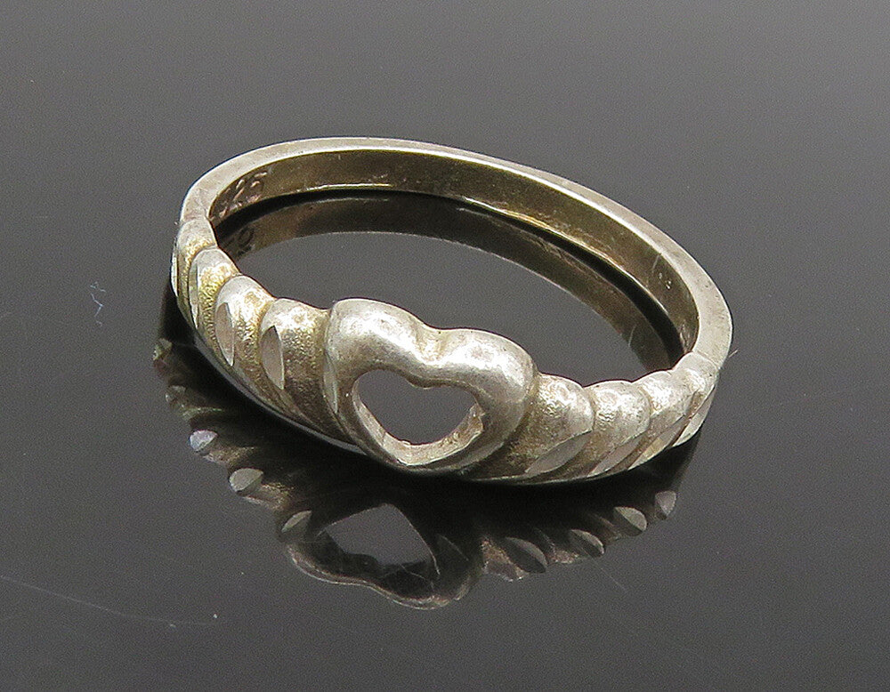 925 Sterling Silver  Vintage Open Love Heart Shiny Band Ring Sz 6  RG16909