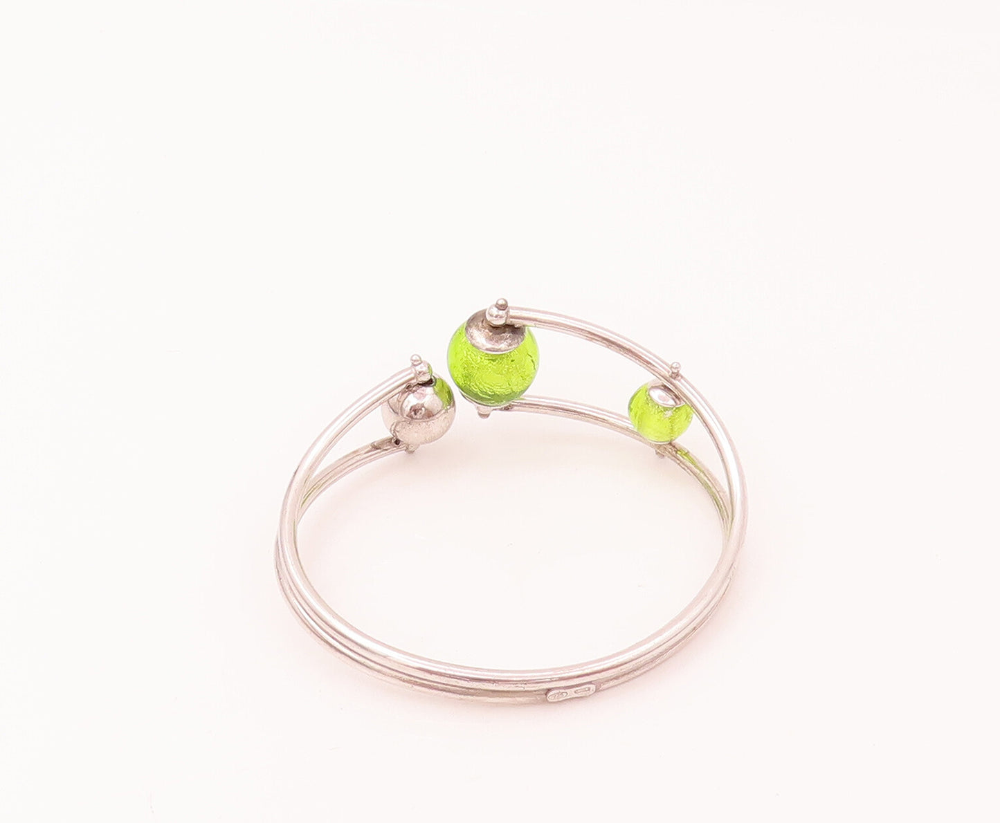 925  Silver  Vintage Spinning Art Glass Bead Flexible Cuff Bracelet  BT9902