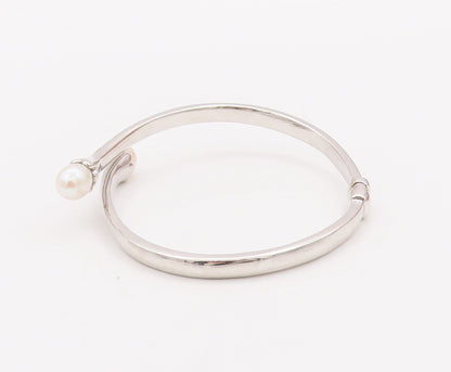 925 Sterling Silver Vintage Bracelet Hinged Solid  Pearls Beaded bypass  BT10317