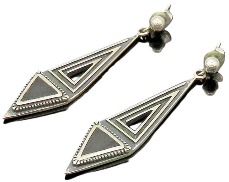 CAROLYN POLLACK 925 Silver  Vintage Black Onyx Oxidized Drop Earrings  EG10453