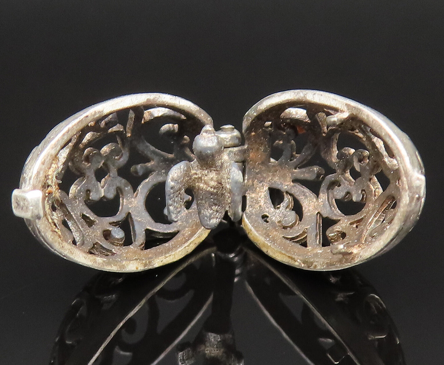 925 Sterling Silver  Vintage Open Scroll Sphere Pendant (OPENS)  PT20909