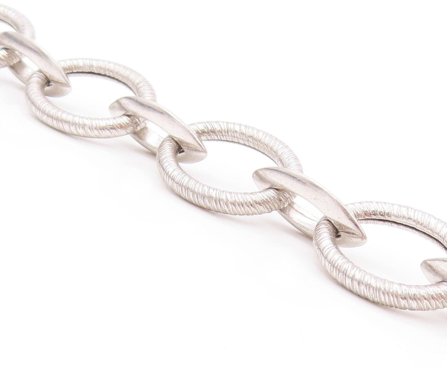 925 Sterling Silver Vintage Bracelet Eye Shape cutout & Linked Rings  BT11134