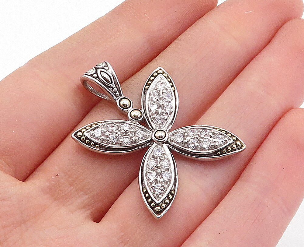 925 Sterling Silver  Sparkling Cubic Zirconia Flower Motif Pendant  PT4626